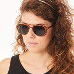 Aptica Polar Pilot Dorado Sunglasses Unisex Polarised Sun Lens Female Model
