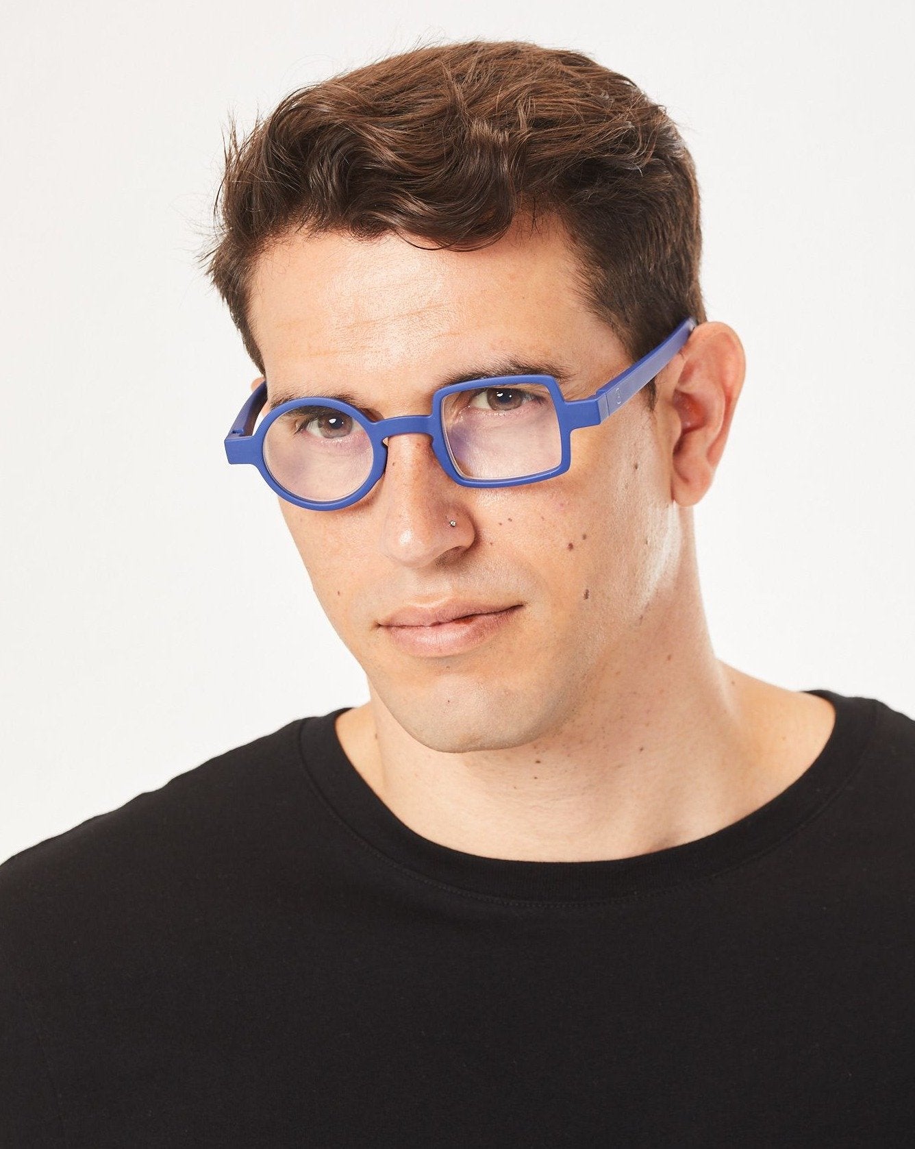 Aptica Pop Art Roy Ready Reading Glasses Unisex Blue Light Filter Male Model